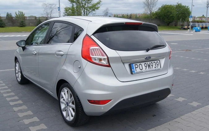 Ford Fiesta cena 35900 przebieg: 145000, rok produkcji 2017 z Płock małe 254